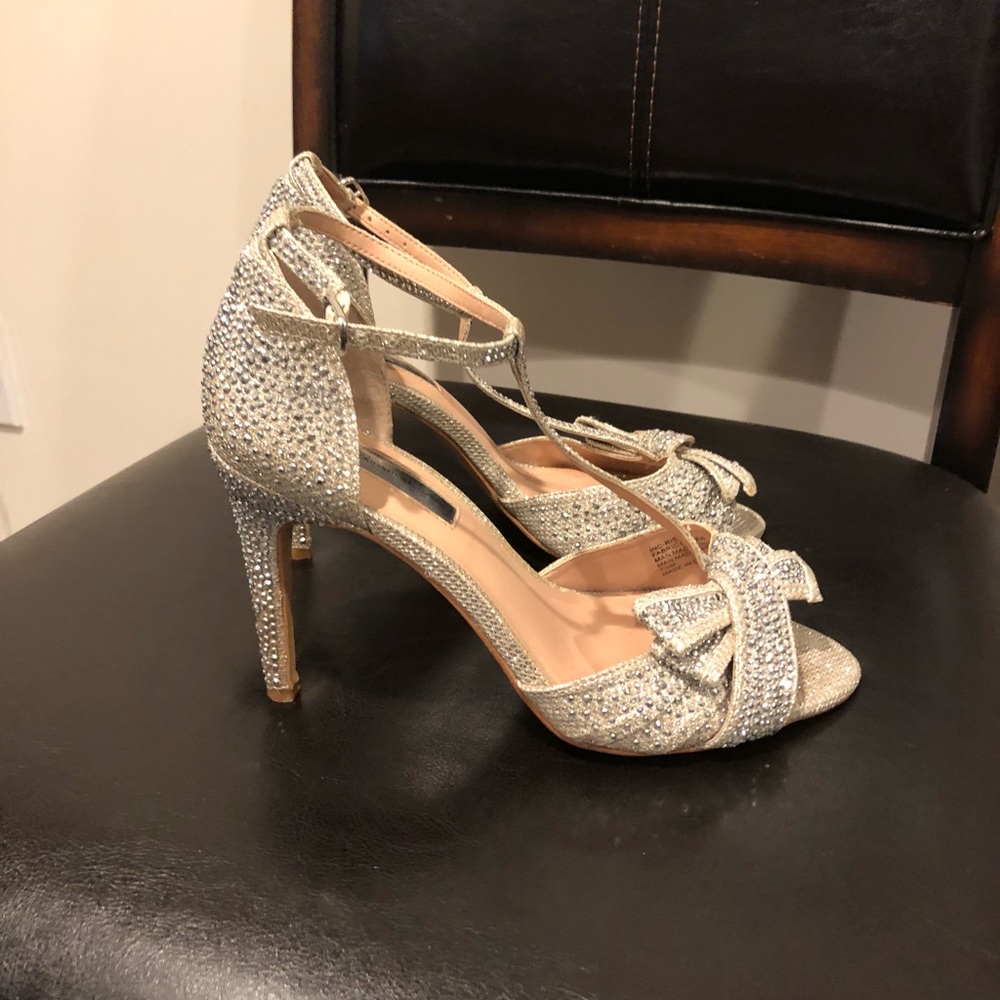 INC bling heels 7 1/2